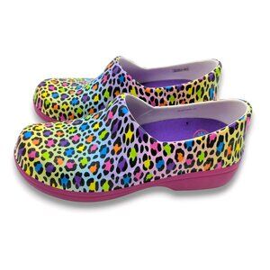 Crocs x Lisa Frank Bistro Clog Women's 10 Rainbow Leopard Non Slip Nursing Shoes